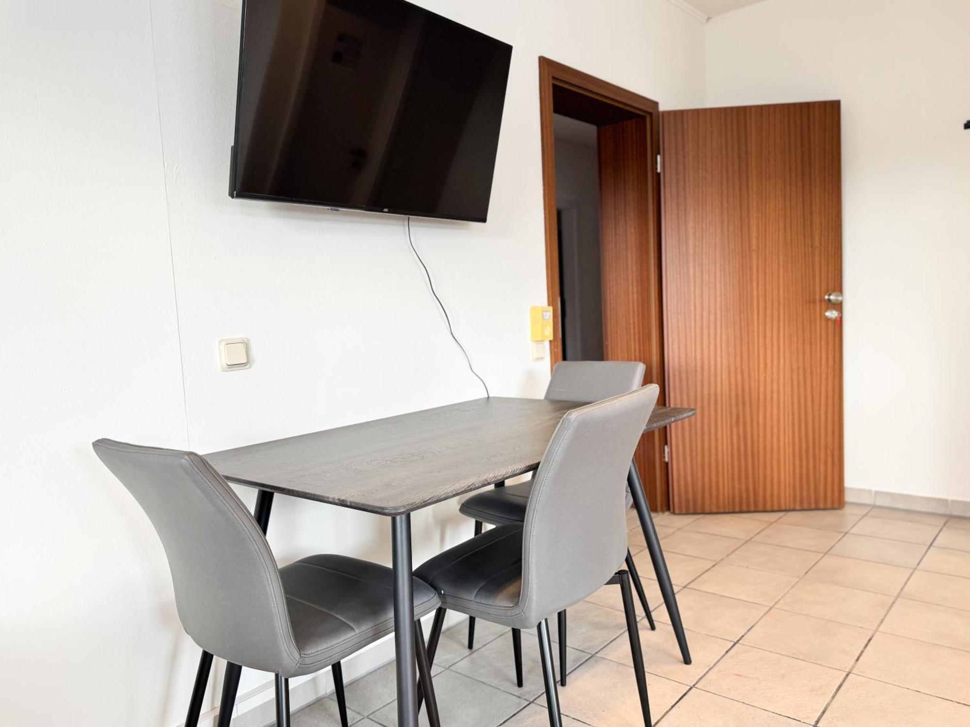 Modern Living Studios Karlsbad Exterior foto